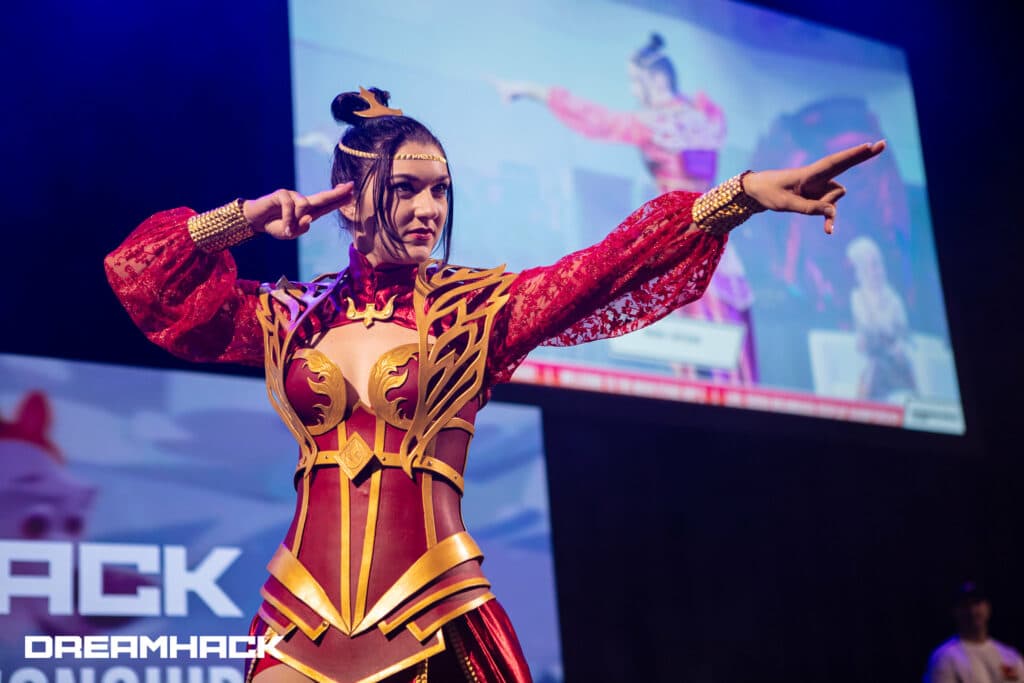 cosplayer at DreamHack festival