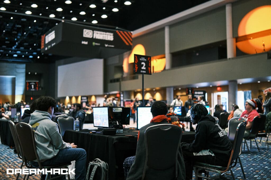 gamers gaming at DreamHack festival